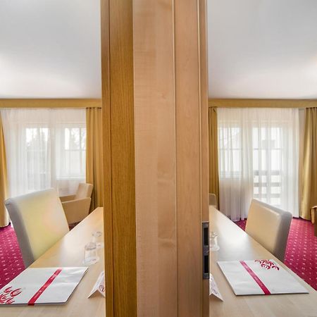 Hotel Piroska Buk Bagian luar foto