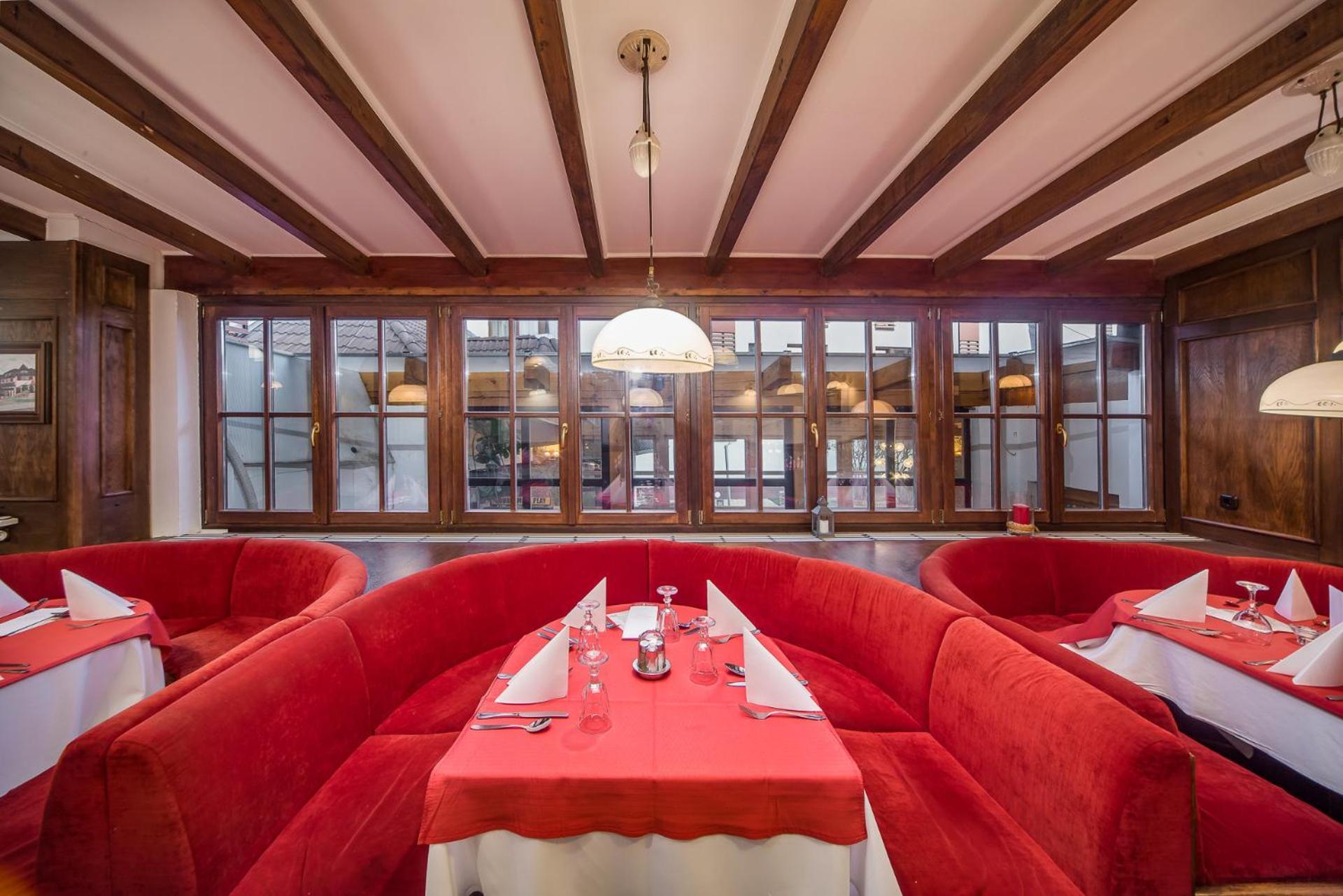 Hotel Piroska Buk Bagian luar foto